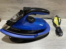 Rowenta Freemove Steam Iron Cordless Auto Off Stainless Steel *For Parts/Repair