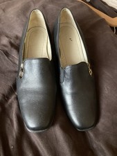 Ladies Black Hush Puppy Low Heel Slip On Shoes Size 6