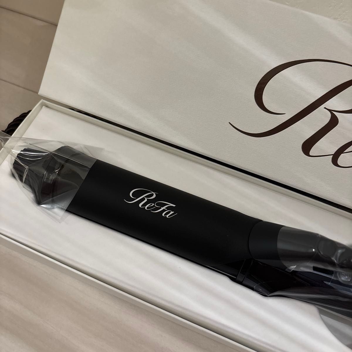 Refa Curl Iron Pro 38mm Black color AC100-240V Japan model MTG