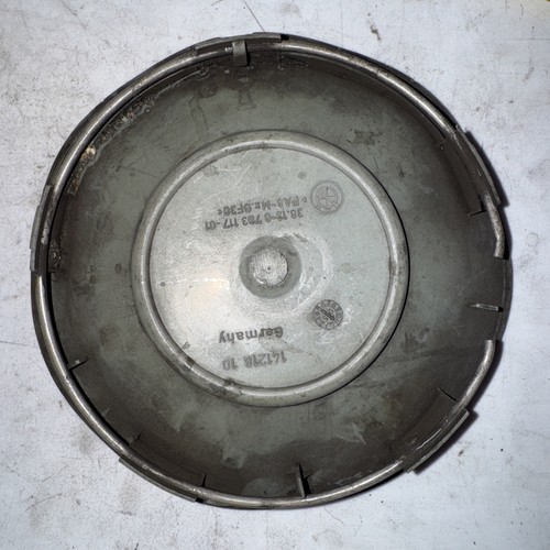 2004-2010 BMW 645i 650i OEM Center Hub Cap 36136763117 141218 10 59493 59495 OEM - Picture 4 of 6