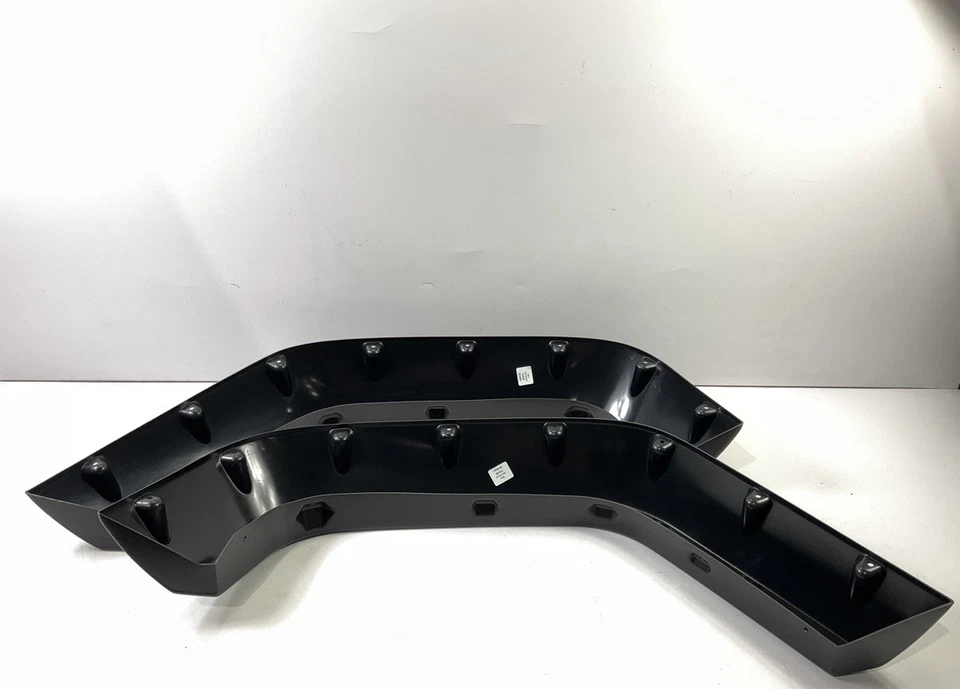 Kit de llamaradas de guardabarros estilo bolsillo trasero Bushwacker 10044-02 para Wrangler JK 2007-18 Foto 2 de 4