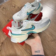 ?? Nike V2K Run Womens White Dusty Cactus | FD0736-105 | UK 5.5 | Deadstock