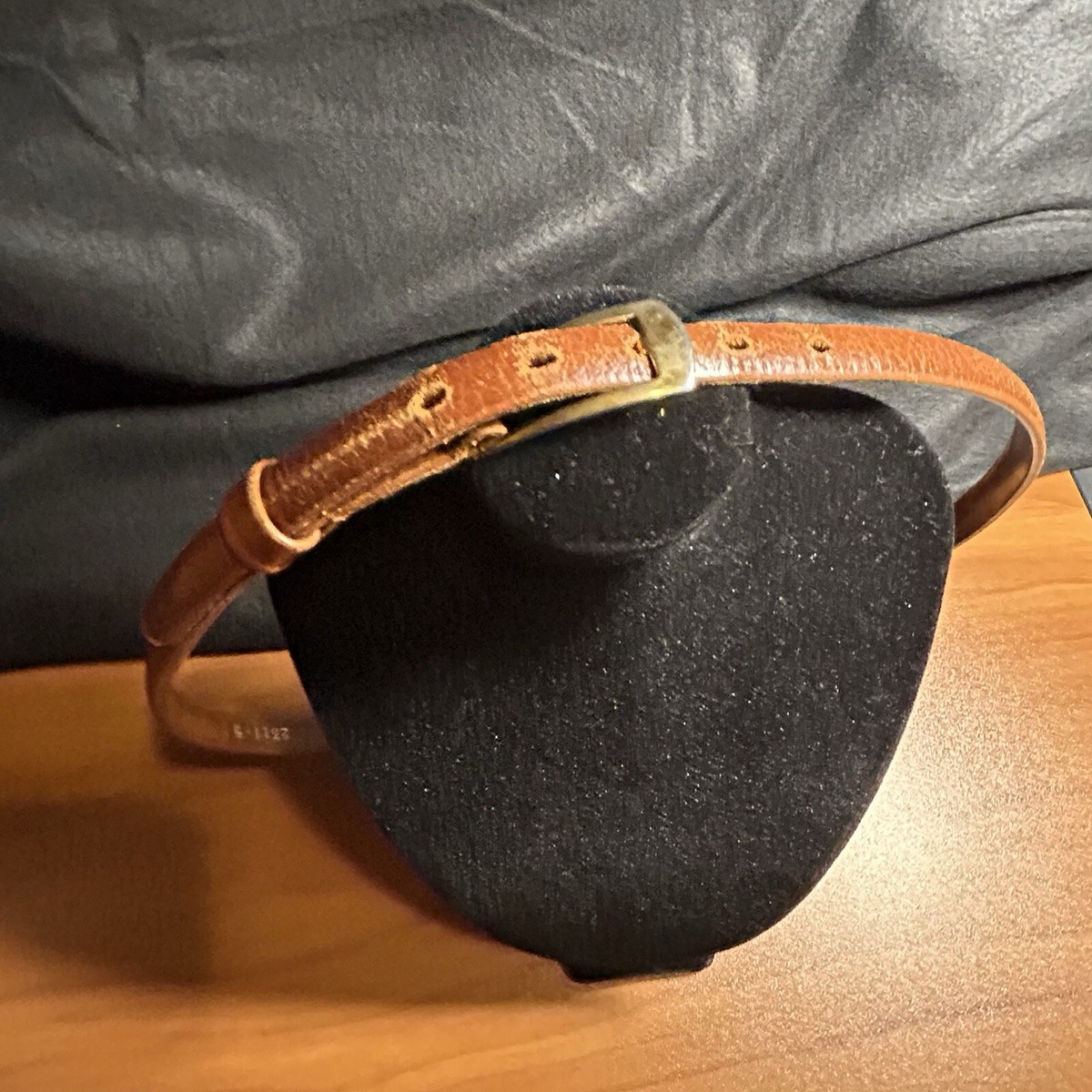 VTG Paris Brown Selected Cowhide Leather Skinny Belt 28” X 1  display picture 1