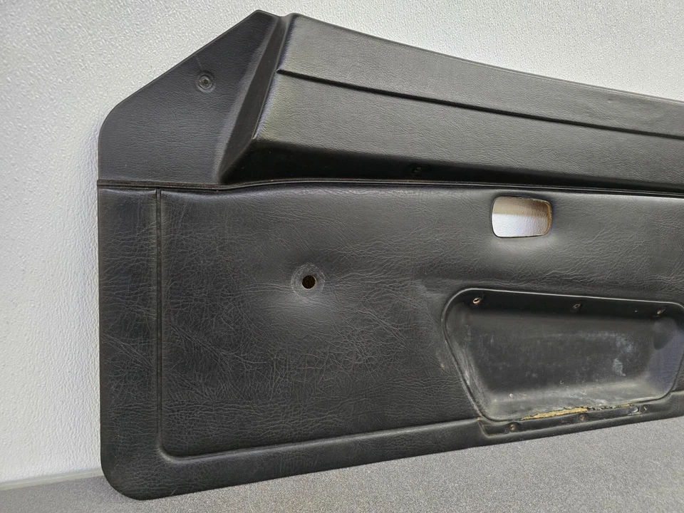 USED ORIGINAL PORSCHE 924 924S 944 PASSENGERS DOOR PANEL BLACK #1 - Изображение 2 из 4