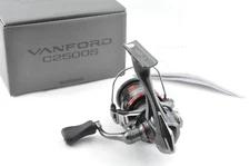 Shimano 24 VANFORD C2500S Spinning Reel 【 1day shipping 】