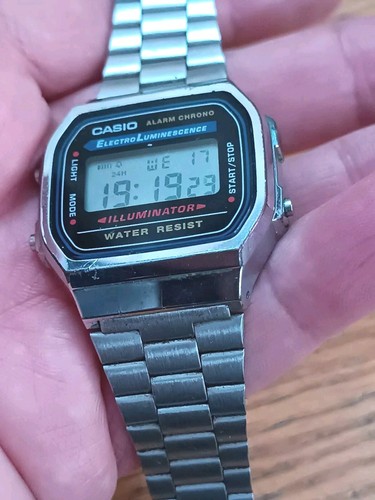 Casio A-168 , 1572,digital mens quartz waterproof sports watch - Picture 4 of 6