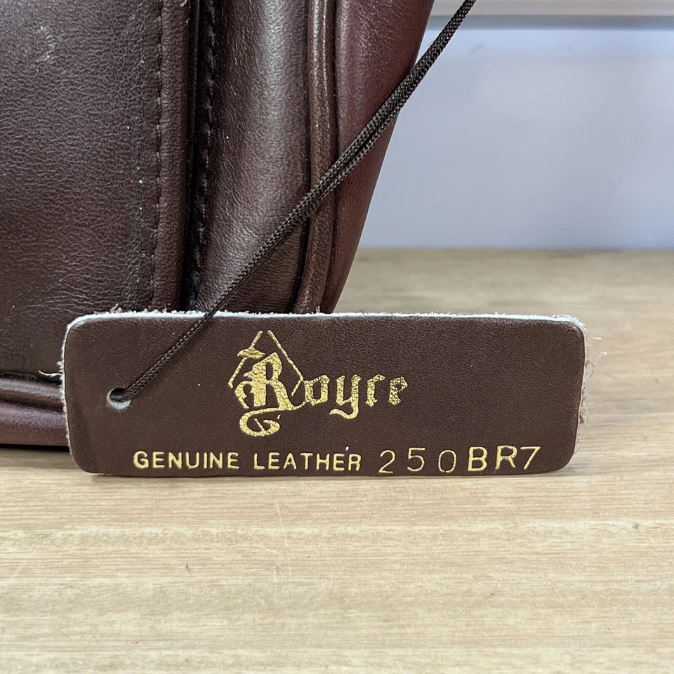 Royce New York Genuine Leather 250BR7 Toiletry Travel Grooming / Shave Kit - Image 2 of 4