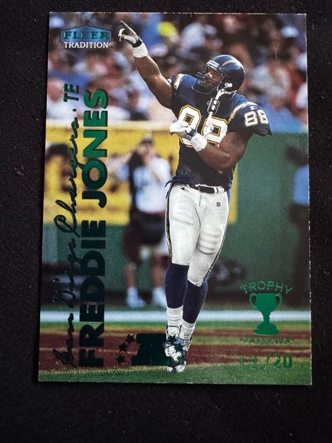 Freddie Jones #/20 1999 Fleer Tradition Trophy Collection Green Emerald