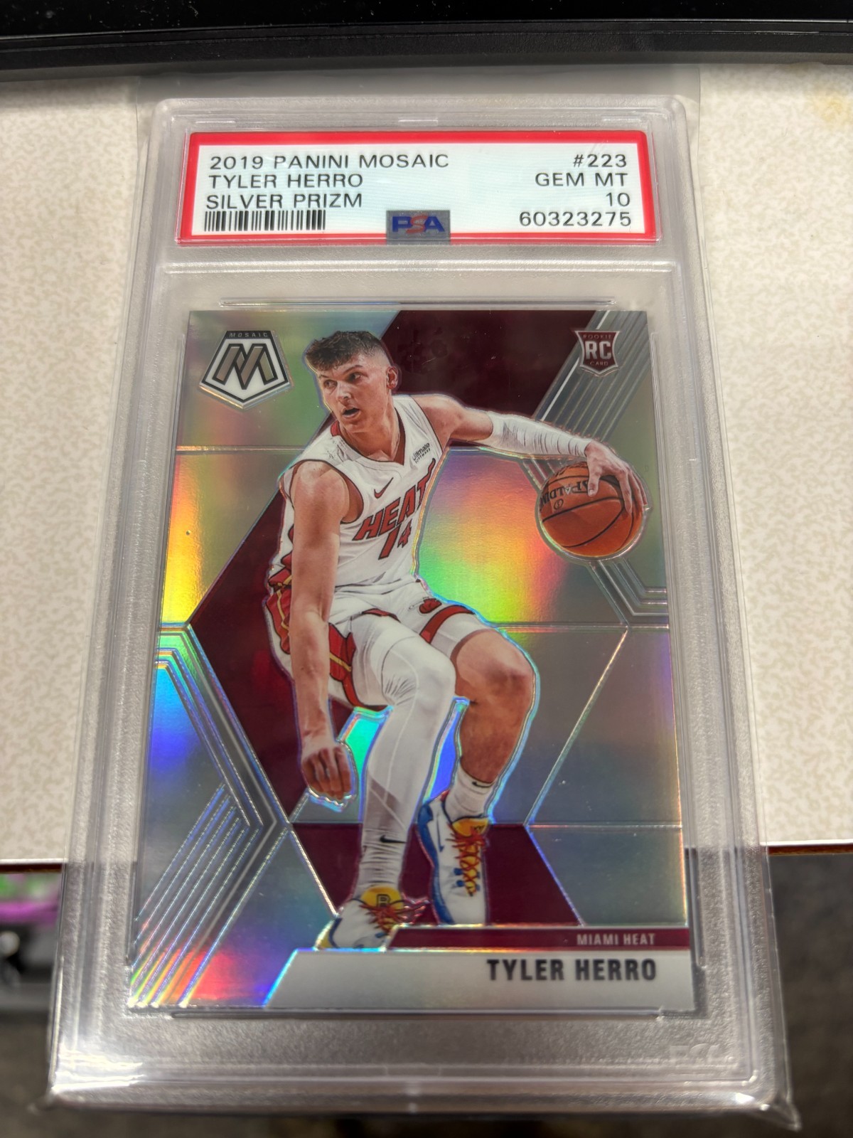 2019-20 Panini Mosaic - Rookies Tyler Herro #223 Silver Prizm PSA 10 #60323275