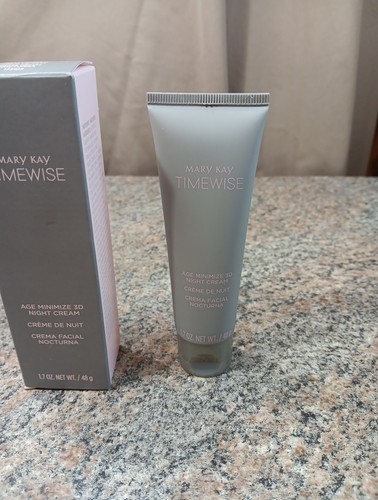 Mary Kay TimeWise age minimize 3D Nachtcreme 173103 Kombination zu ölig ~ volle Größe - Bild 3 von 6