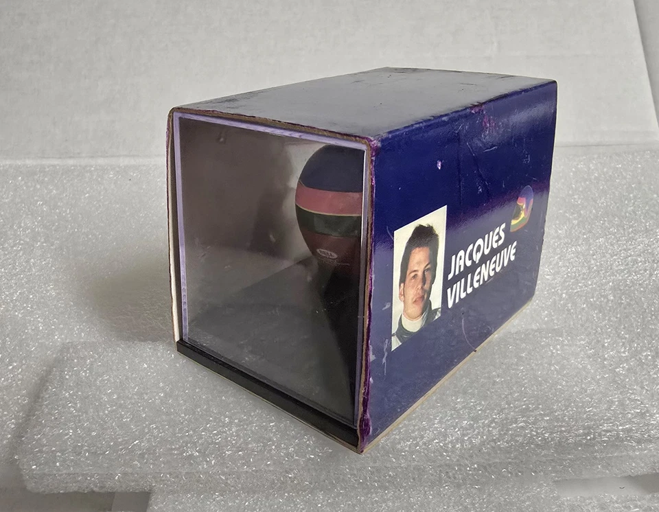 RARE Jacques Villeneuve 1997 Bell Winner Silverstone 1:8 Minichamps  Helmet - Image 4 of 4