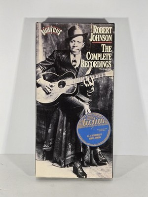 Robert Johnson the Complete Recordings (cassette format)