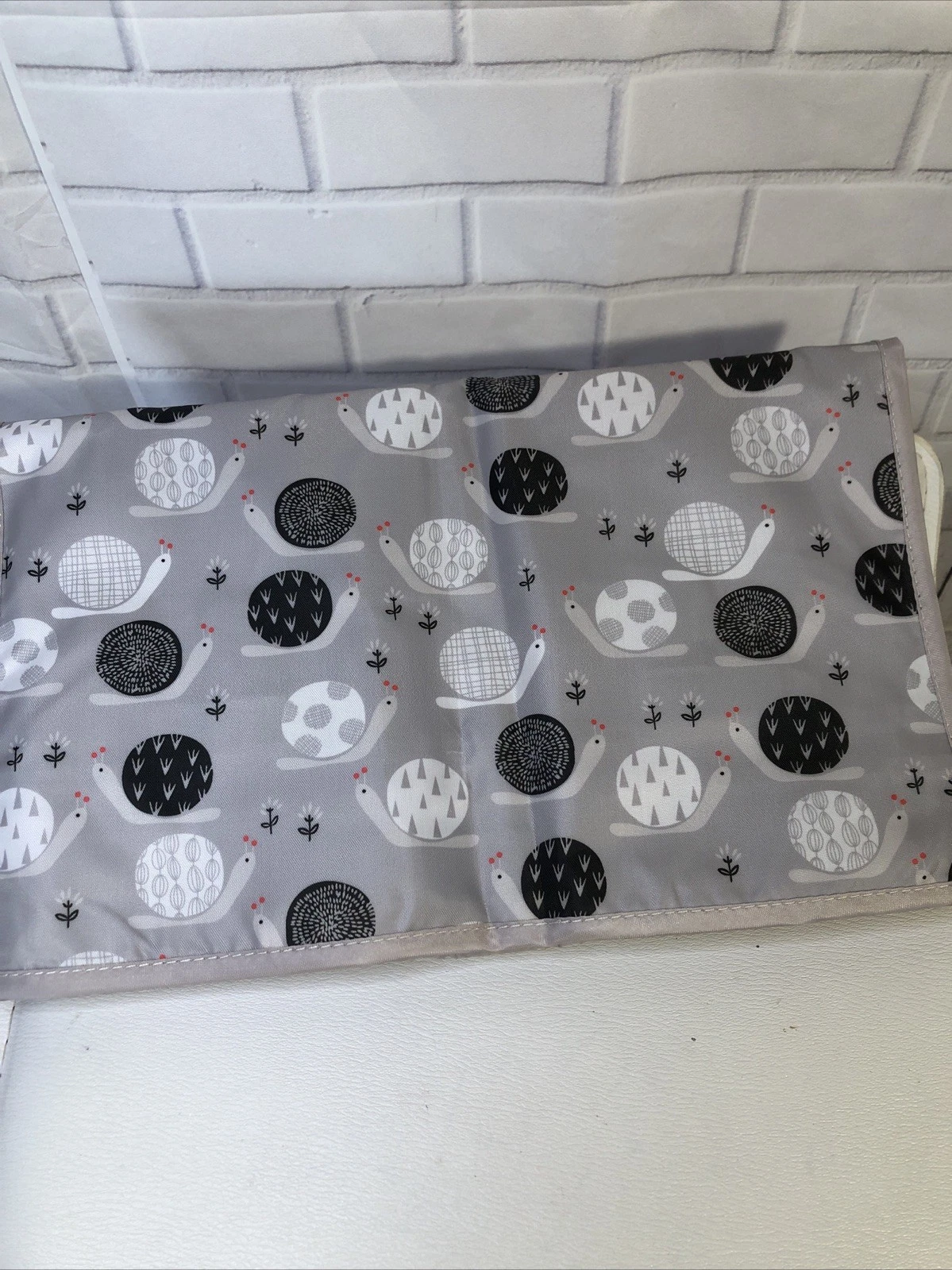 OUTTIP Large Size Portable Diaper Changing Pad - Waterproof Detachable Travel