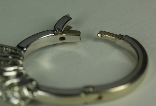 Unique 14K White Gold 4mm Diamonds 4 Stone Hinged Shank Ring Sz. 5.25 Vintage - Picture 13 of 17