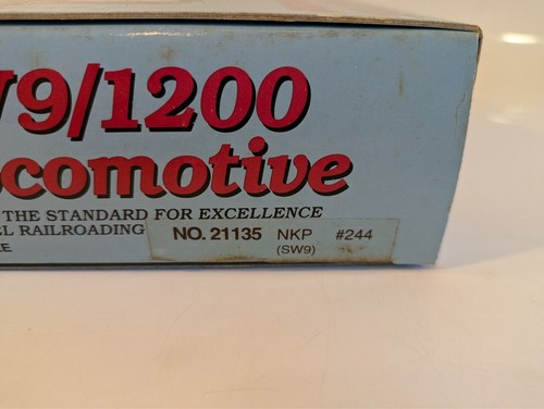 HO EMD SW9 NKP Nickel Plate Road DCC Ready NIB NOS # 21135 - Picture 6 of 6