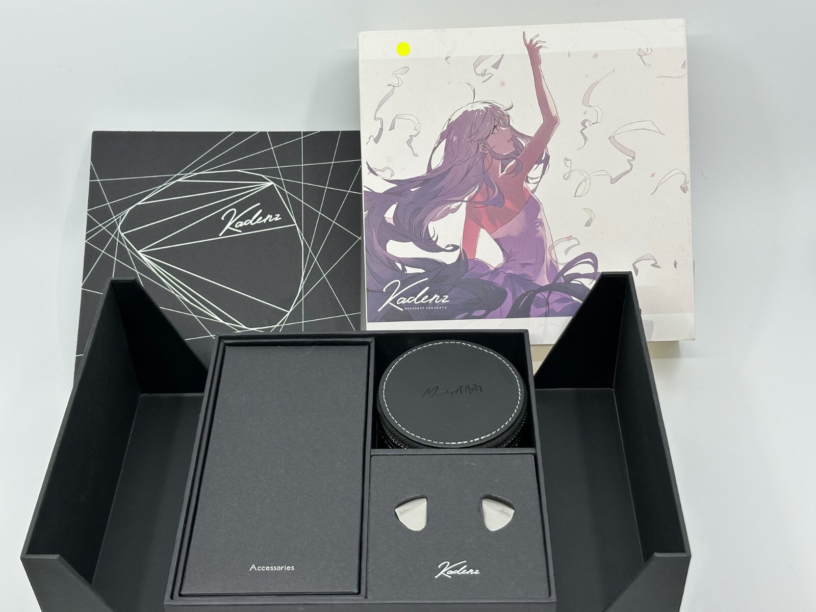 Moondrop Kadenz Flagship 10mm Dynamic Driver In-Ear Earphone