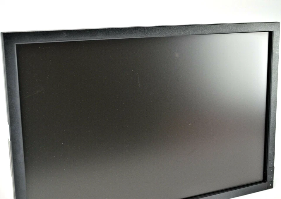 Lot of 2 Dell P2210 22" 1680x1050 16:10 LCD Monitor VGA/DVI/DisplayPort No Stand - Image 4 of 4