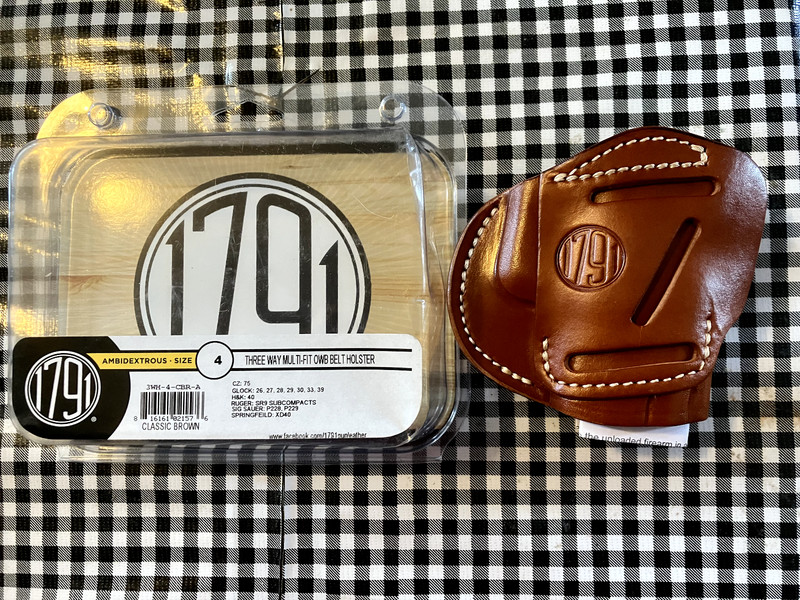 NEW NIP 1791 SIZE 4 AMBIDEXDROUS 3 WAY MULTI-FIT OWB HOLSTER GLOCK HK SIG RUGER