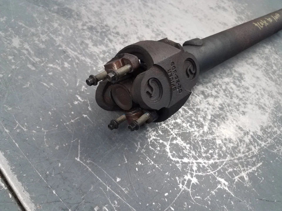 1998 Jeep Cherokee Classic XJ 4x4 4.0L Front Driveshaft #7031 E4 - Image 4 of 4