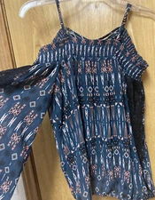 Jessica Simpson Green Multi off shoulder lace Flared Sleeves blouse M 6 8