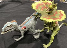 Jurassic Park 3 Raptor Re-Ak-A-Tak 2000 And Dilophosaurus