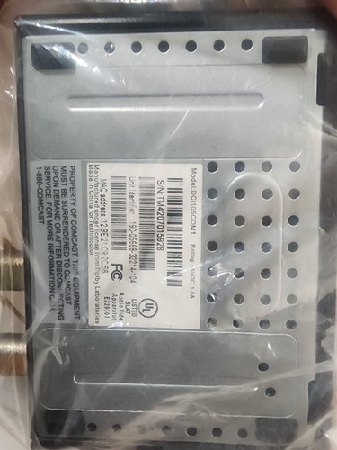 Xfinity Digital Transport Adapter DCI105COM1 AC Adaptor W/Remote - Picture 2 of 2