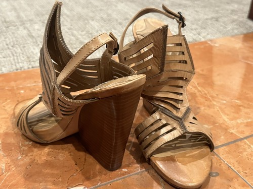 LEON MAX EUTHALIA TAN BEIGE LEATHER STRAPPY HEELS SANDALS HEELS 7.5 M HTF EU - Picture 4 of 7