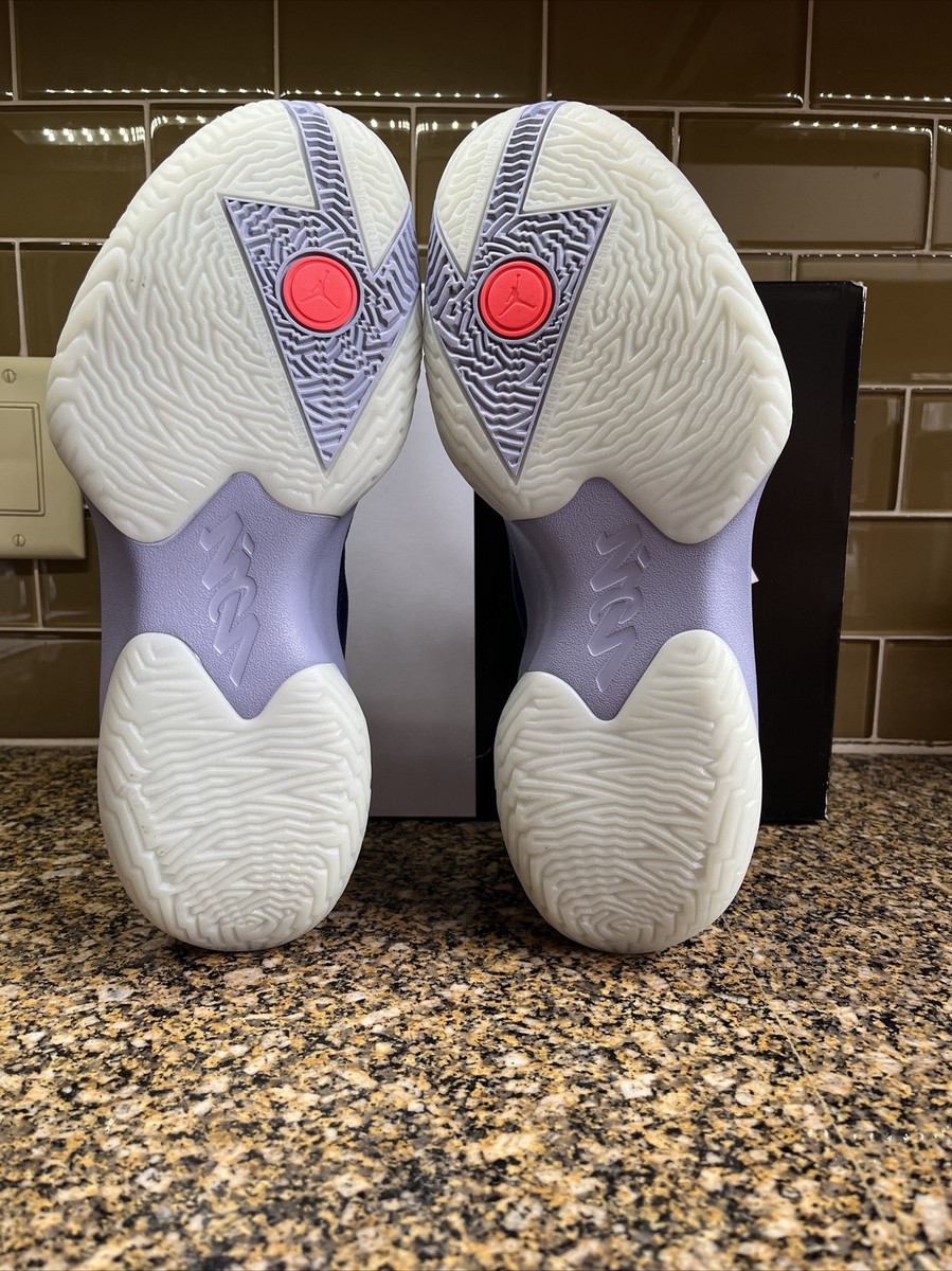 Nike Air Jordan Zion 1 ZNA Glow In The Dark Shoe Size 10.5 Blue