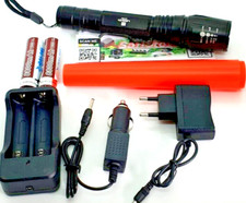 Torcia LED Stile Militare CREE | 8800mAh, Zoom, Impermeabile, Kit Completo