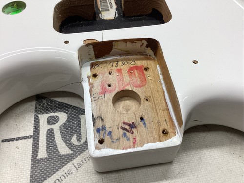 Corpo Chitarra Elettrica Fender MIM Player Series Stratocaster Bianco Riparato - Foto 5 di 13
