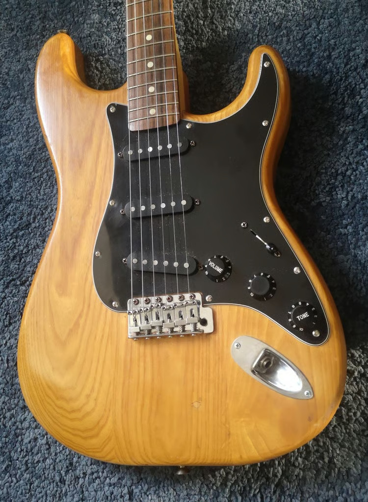 1970s Fender Stratocaster with Replacement  Allparts Electric Guitar neck