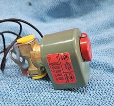 ASCO 8262B202 Red-Hat Solenoid Valve 110/120VAC 50/60Hz 10.5w 100Psi 1/4" NPT