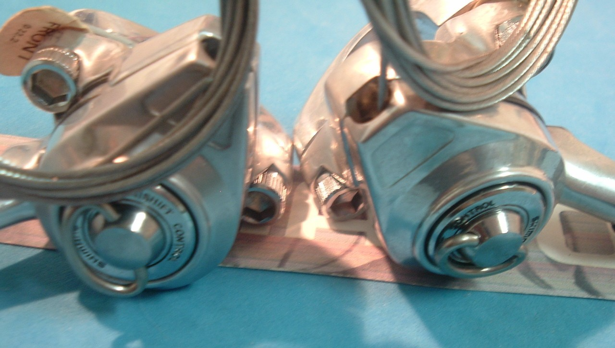 Vintage Shimano SL-M700 Deer Head Thumb Shifters Friction