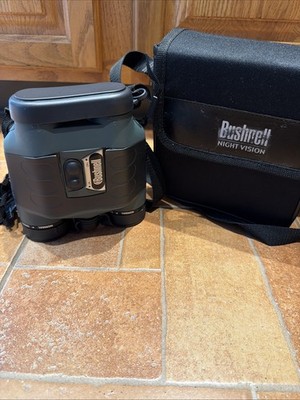 Bushnell Night Vision 26-0400 2.5x42 Binoculars