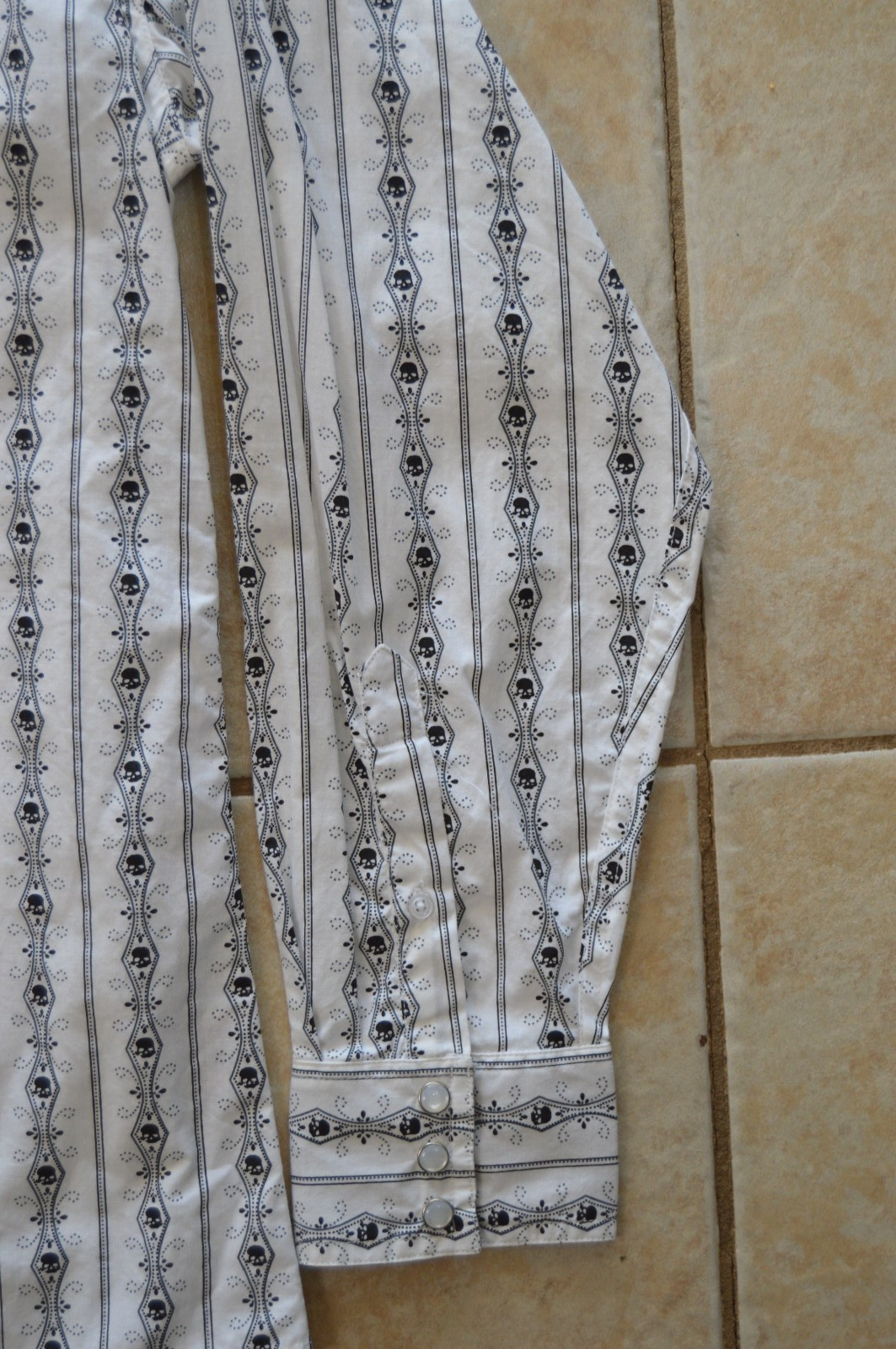 Scully Men's Button-Down Dress Shirt White Skull … - image 7