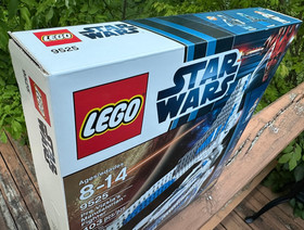 🔥 LEGO Star Wars 9525 Pre Vizsla's Mandalorian Fighter - New Sealed - nice box