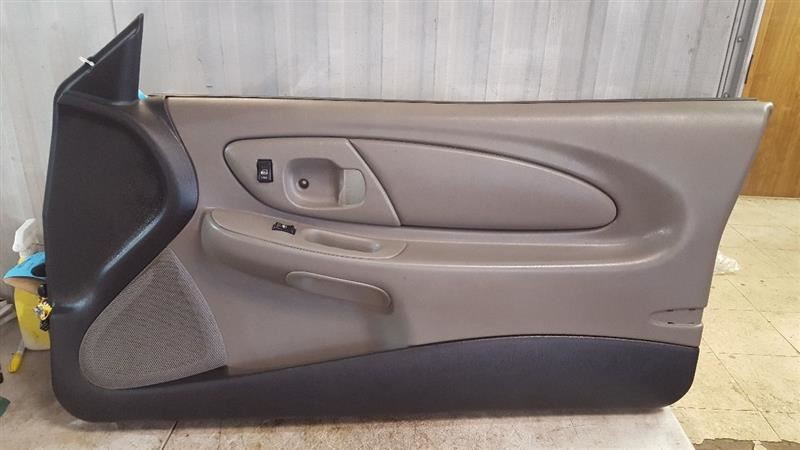モンテカルロドア内側パネル 00-07 CHEVROLET MONTE CARLO PASSENGER RH RIGHT Door Trim Panel | eBay