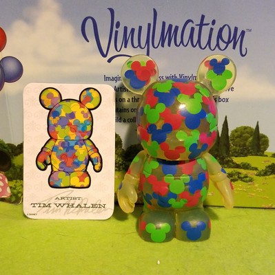 DISNEY Vinylmation 3'' Park Set 2 Urban Confetti Mickey Mouse with Card