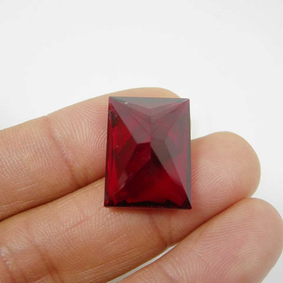 33.64 carats Princess 21x15mm Ruby Red Color Created Large Statement Gemstone - Image 3 of 4