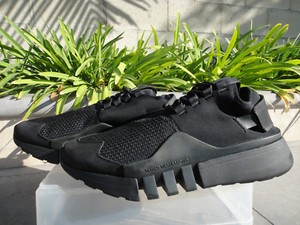 y3 ayero black