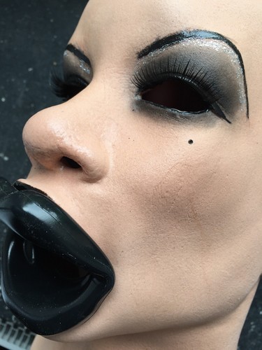 Latexmaske DARK ANGEL +WIMPERN +XXL-MUND Crossdresser Emo Goth Frau Maske - Bild 9 von 16