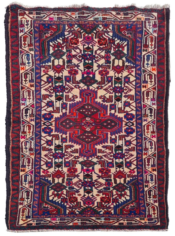 Amazing Hand Knotted Vintage Tribal Hamidoun Wool Area Rug 5.10 x 2.8 Ft