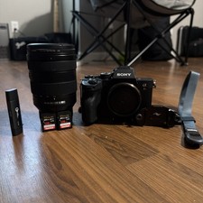 Sony A7R IV 61MP Mirrorless Digital Camera Bo...