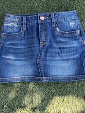 Y2K justice denim skirt in excellent condition worn once fits a size 10