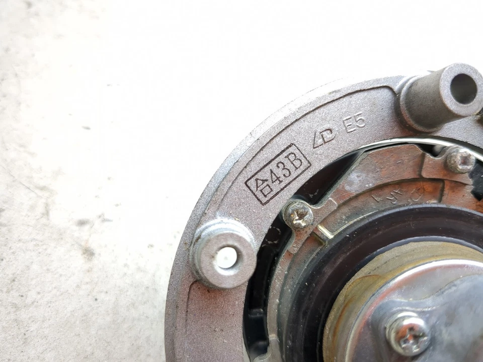 13-17 Suzuki GW250 замок комплект зажигания переключатель крышка и шлем замок с ключом - Изображение 3 из 4