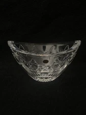 Elegant Tipperary Irish Crystal Trinity Knot Oval Dish