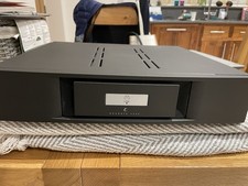 Linn Akurate 4200 Power Amplifier with Dynamik Power Supply. Chakra 