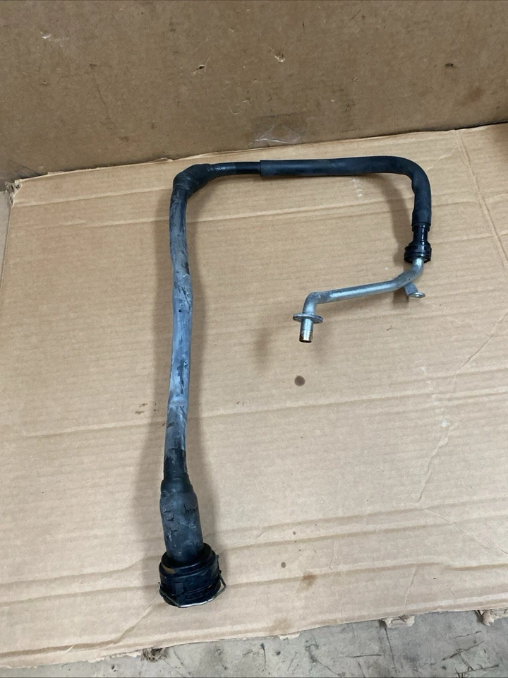 Subaru Legacy 2020 2021 2022 sedán 2,4 Xt Touring turbo manguera delantera línea 0049 Foto 2 de 4