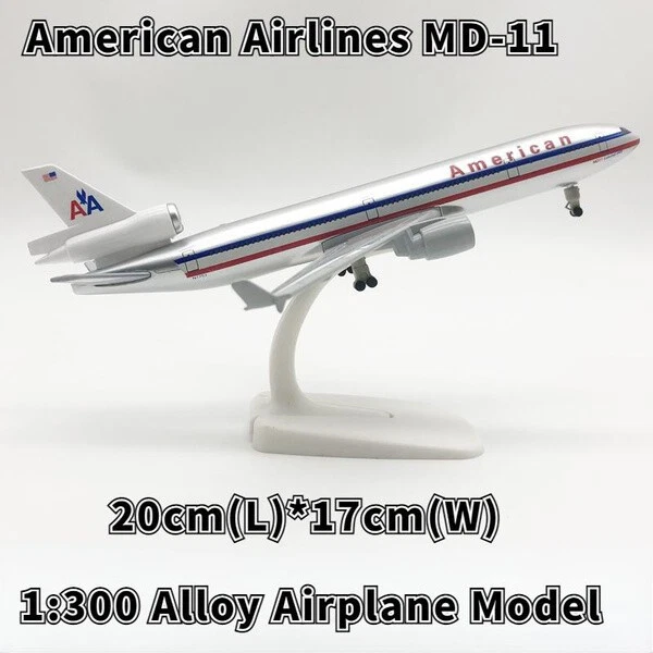 1:300 Die-Cast Modellino Aereo - 20cm McDonnell Douglas MD-11 American Airlines - Immagine 2 di 4