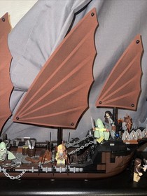 LEGO the Lord of the Rings: Pirate Ship Ambush (79008) with All Figs & Manual!